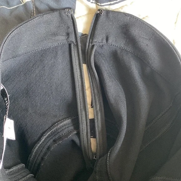 DVF CARLITA KNIT FLARE SKIRT BLACK Size 2 - Picture 9 of 11